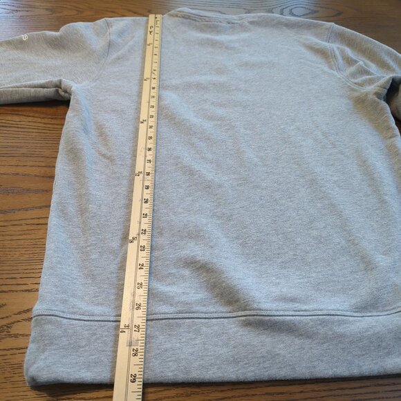 Adidas Texas A&M Hoops gray burgundy Sweatshirt size L Long sleeves - Picture 16 of 16